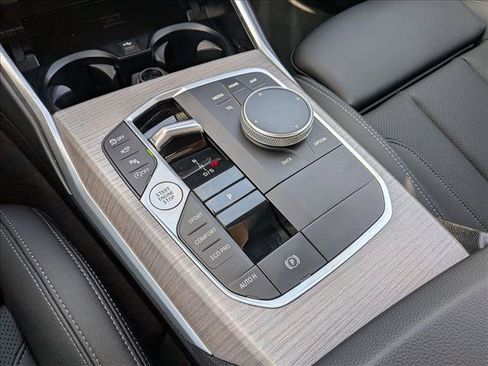Used 2025 BMW 330i Sedan RWD image 16