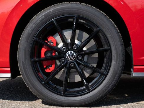 New 2026 Volkswagen Jetta GLI Autobahn FWD image 7