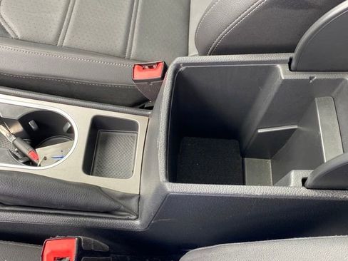 Used 2022 Volkswagen Passat 2.0T image 12