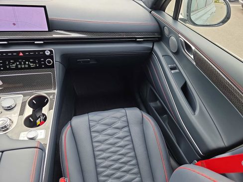 New 2026 Genesis GV80 3.5T e-SC image 14