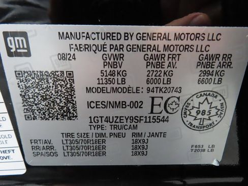 Used 2025 GMC Sierra 2500 AT4X image 85