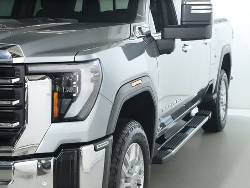 Used 2024 GMC Sierra 3500 SLT w/ SLT Premium Package AWD/4WD image 5