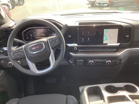 New 2026 GMC Sierra 1500 Elevation image 9