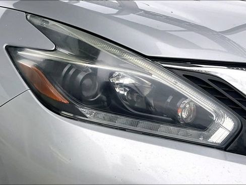 Used 2018 Nissan Murano S w/ Cargo Package image 28