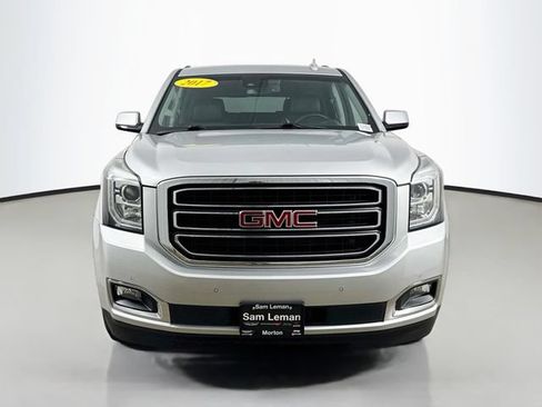 Used 2017 GMC Yukon SLT AWD/4WD image 2