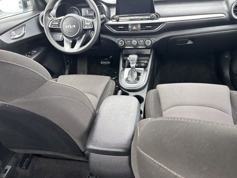 Used 2024 Kia Forte LXS image 35