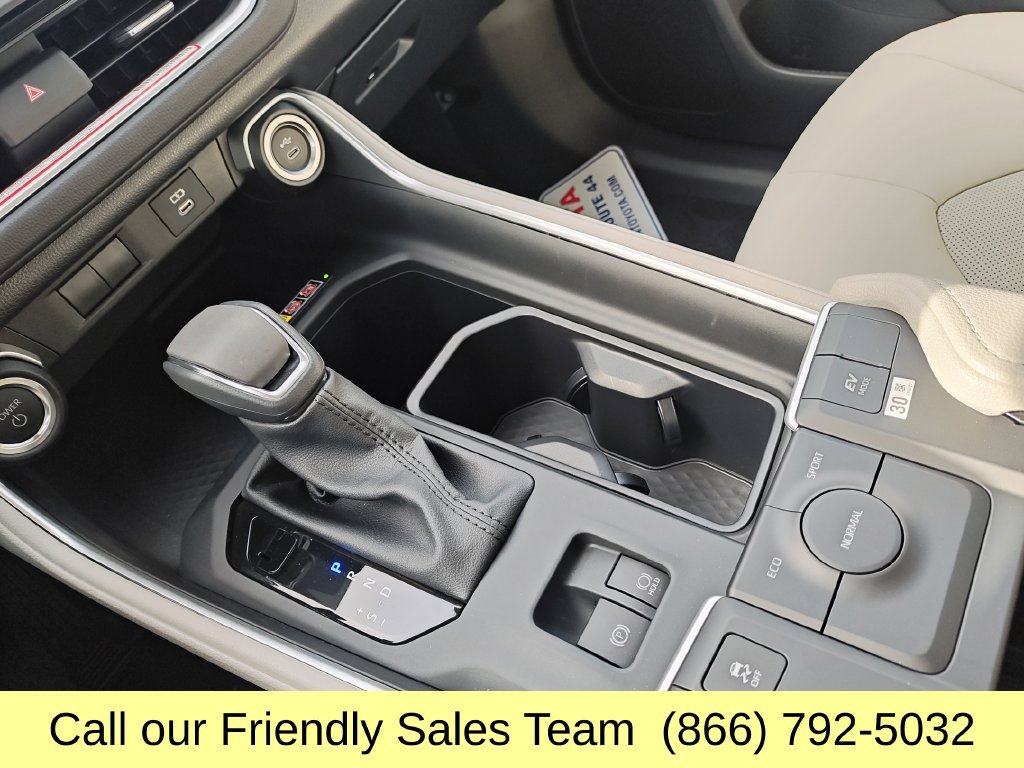 New 2026 Toyota Grand Highlander XLE FWD image 21