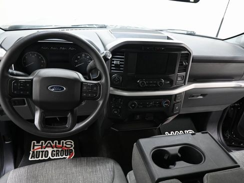 Used 2022 Ford F150 XLT w/ XTR Package image 4