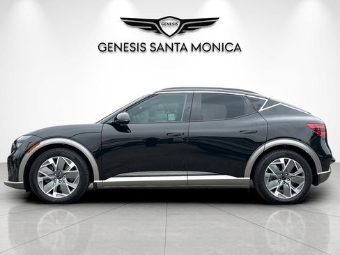 Used 2025 Genesis GV60 Advanced AWD/4WD image 8