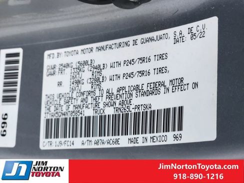 Used 2022 Toyota Tacoma SR5 RWD image 33