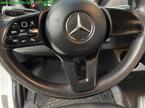 Used 2020 Mercedes-Benz Sprinter 2500 image 25
