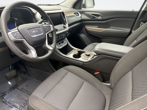 Used 2023 GMC Acadia SLE w/ Driver Convenience Package AWD/4WD image 10
