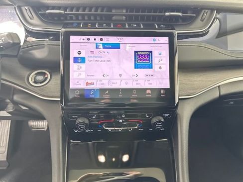 Used 2024 Jeep Grand Cherokee Limited 4xe image 21