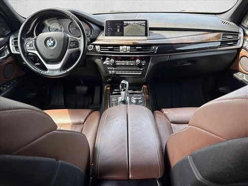 Used 2017 BMW X5 xDrive50i AWD/4WD image 19