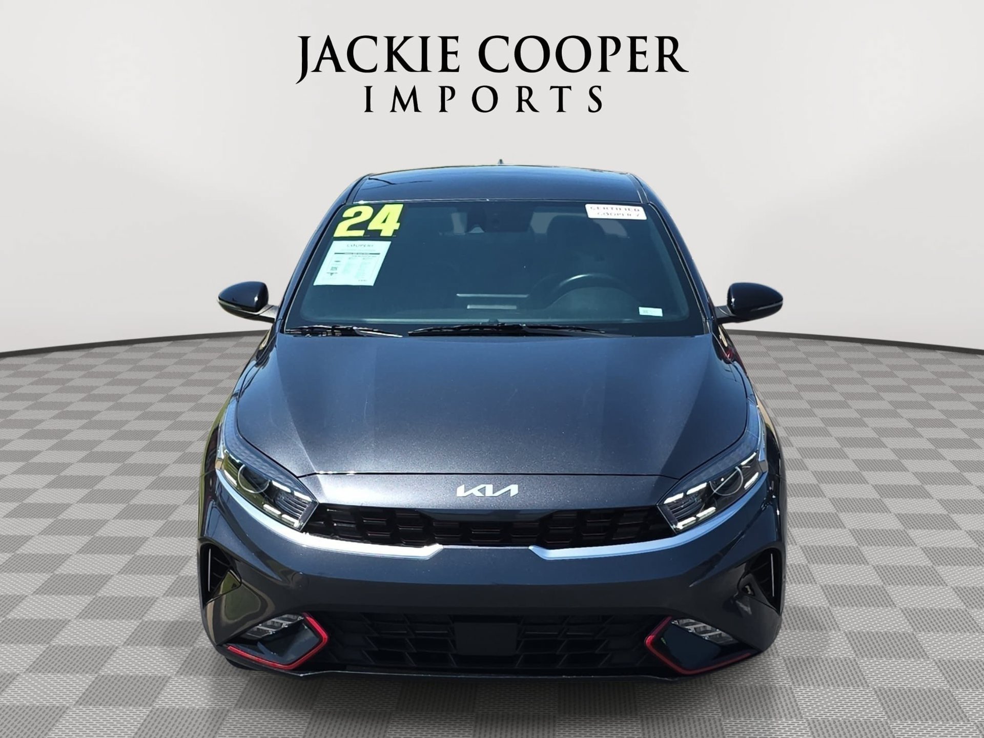 Used 2024 Kia Forte GT-Line FWD image 2