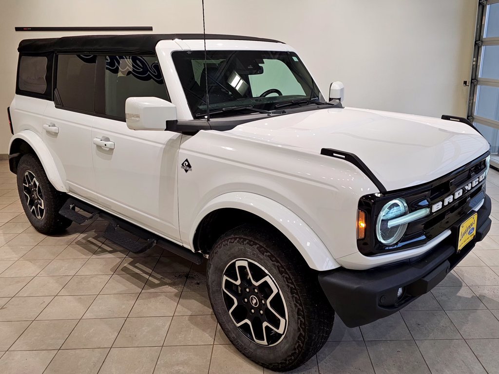 Certified 2022 Ford Bronco Outer Banks AWD/4WD image 13