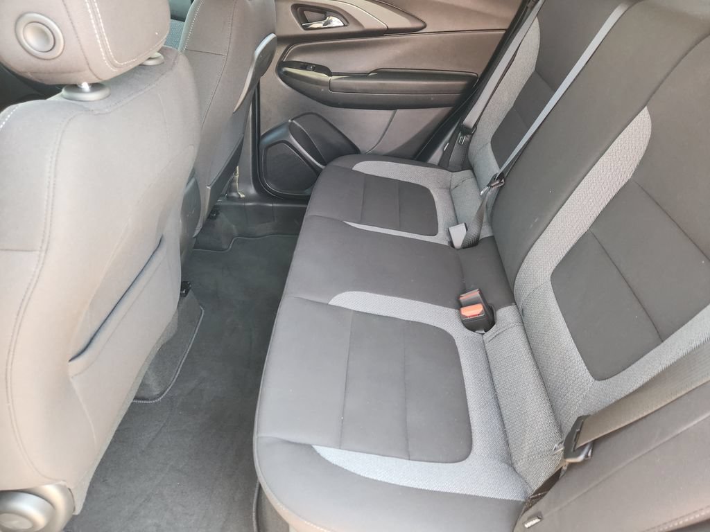 Used 2024 Chevrolet TrailBlazer LT w/ LT Cold Weather Package FWD image 24
