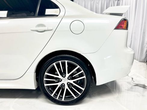 Used 2016 Mitsubishi Lancer GT image 11