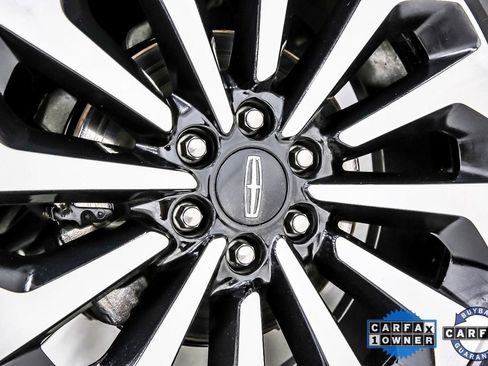 Used 2024 Lincoln Navigator L Reserve image 40