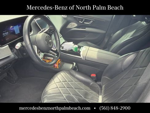 Used 2022 Mercedes-Benz EQS 450+ Sedan image 4