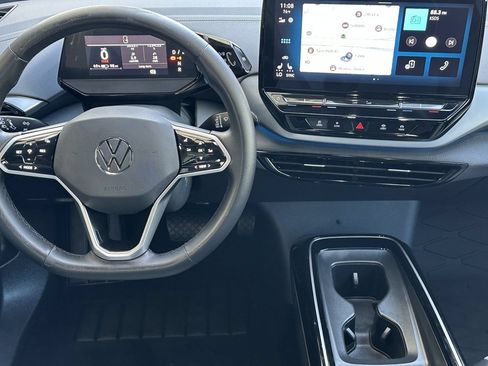 Used 2023 Volkswagen ID.4 2WD image 14