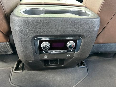 Used 2021 Chevrolet Tahoe High Country AWD/4WD image 44