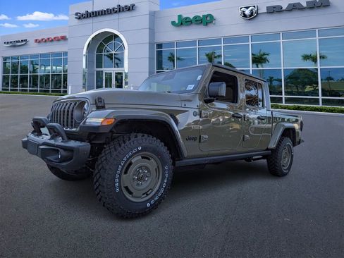 New 2026 Jeep Gladiator Willys AWD/4WD image 3