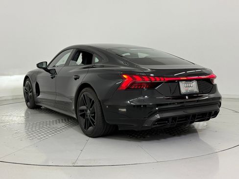 Used 2023 Audi RS e-tron GT image 3