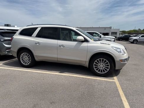 Used 2012 Buick Enclave Leather w/ Trailering Provision Package image 6