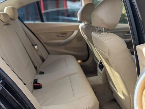 Used 2015 BMW 320i Sedan RWD image 19
