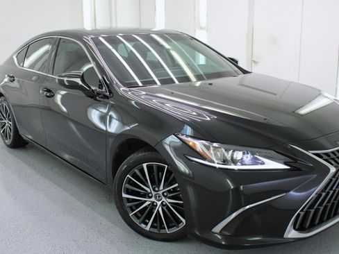 Used 2022 Lexus ES 350 w/ Premium Package FWD image 14
