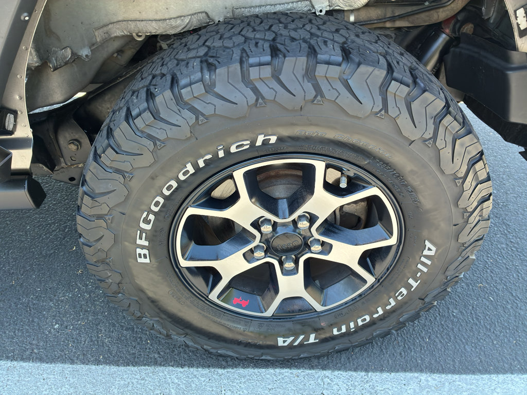 Used 2019 Jeep Wrangler Unlimited Rubicon AWD/4WD image 14