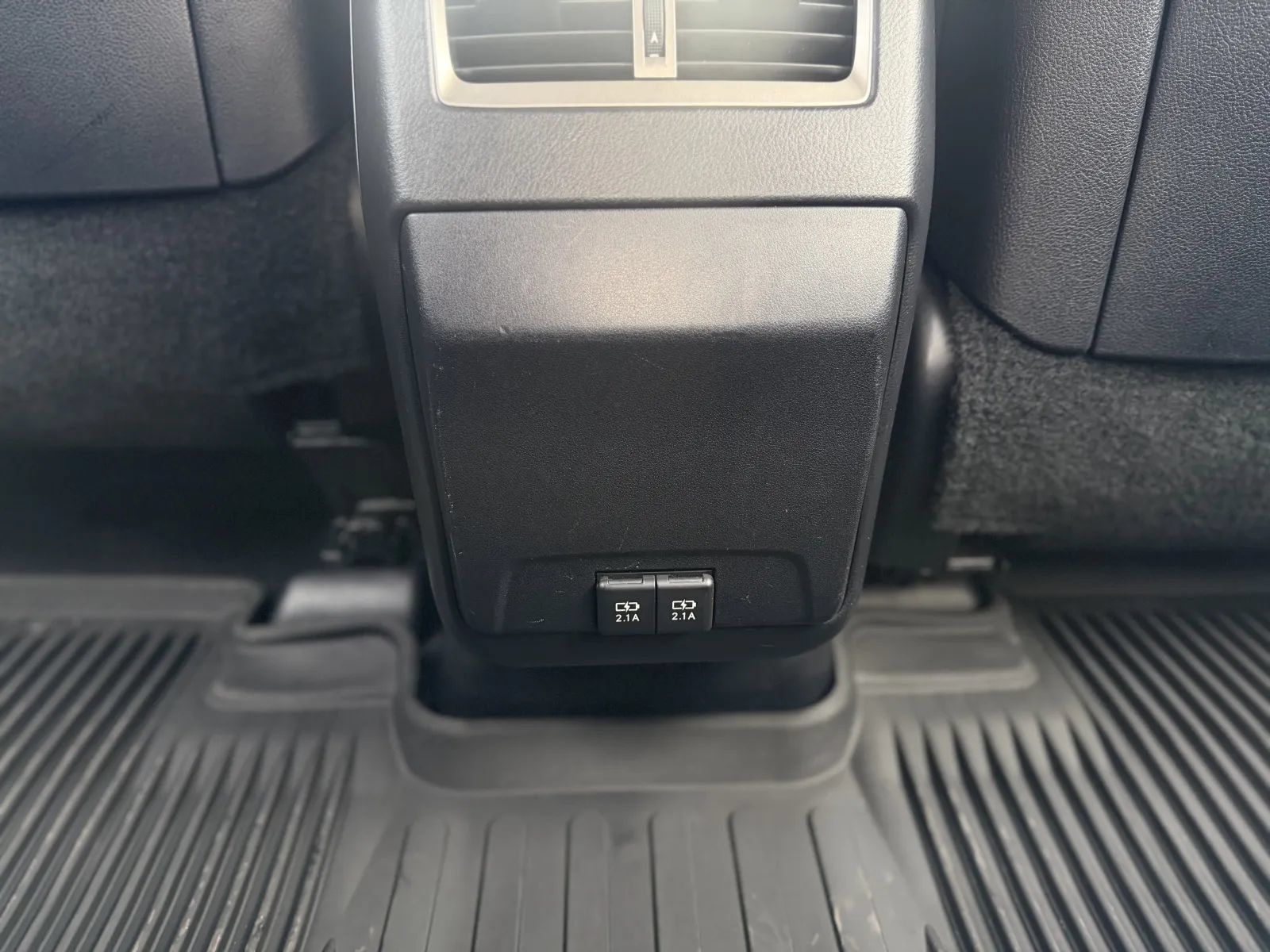 Used 2022 Lexus RX 450hL AWD w/ Premium Package image 41