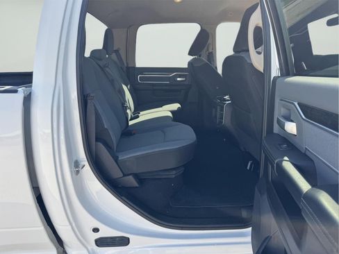 Used 2019 RAM 2500 Big Horn AWD/4WD image 15