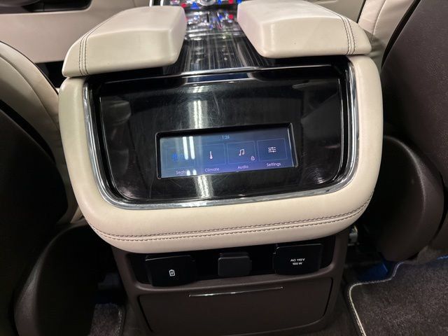 Used 2023 Lincoln Navigator L Black Label AWD/4WD image 24