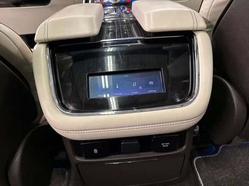 Used 2023 Lincoln Navigator L Black Label AWD/4WD image 24
