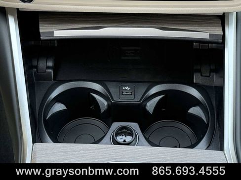 Used 2025 BMW 330i xDrive Sedan w/ Premium Package image 21