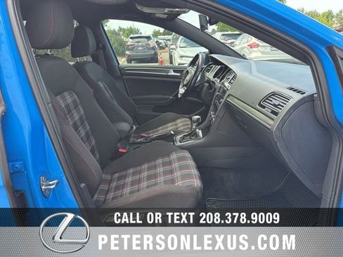 Used 2019 Volkswagen GTI SE FWD image 13
