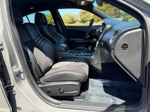 Used 2019 Dodge Charger SRT Hellcat RWD image 20