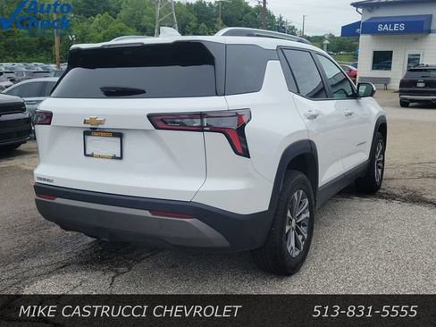 Used 2025 Chevrolet Equinox LT w/ Convenience Package II FWD image 5
