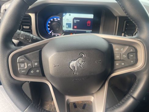 Used 2023 Ford Bronco Big Bend image 17