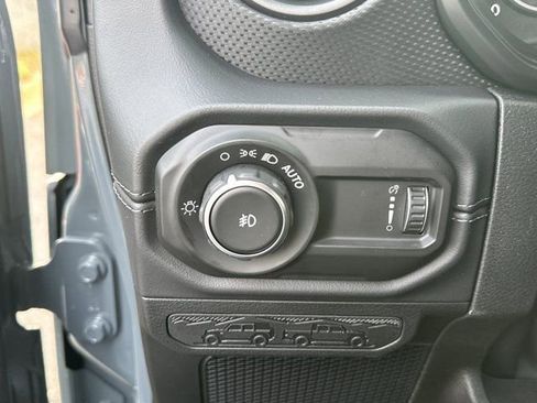 New 2026 Jeep Wrangler Unlimited Rubicon image 24