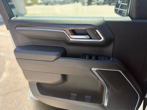 Certified 2022 Chevrolet Silverado 1500 LT AWD/4WD image 20