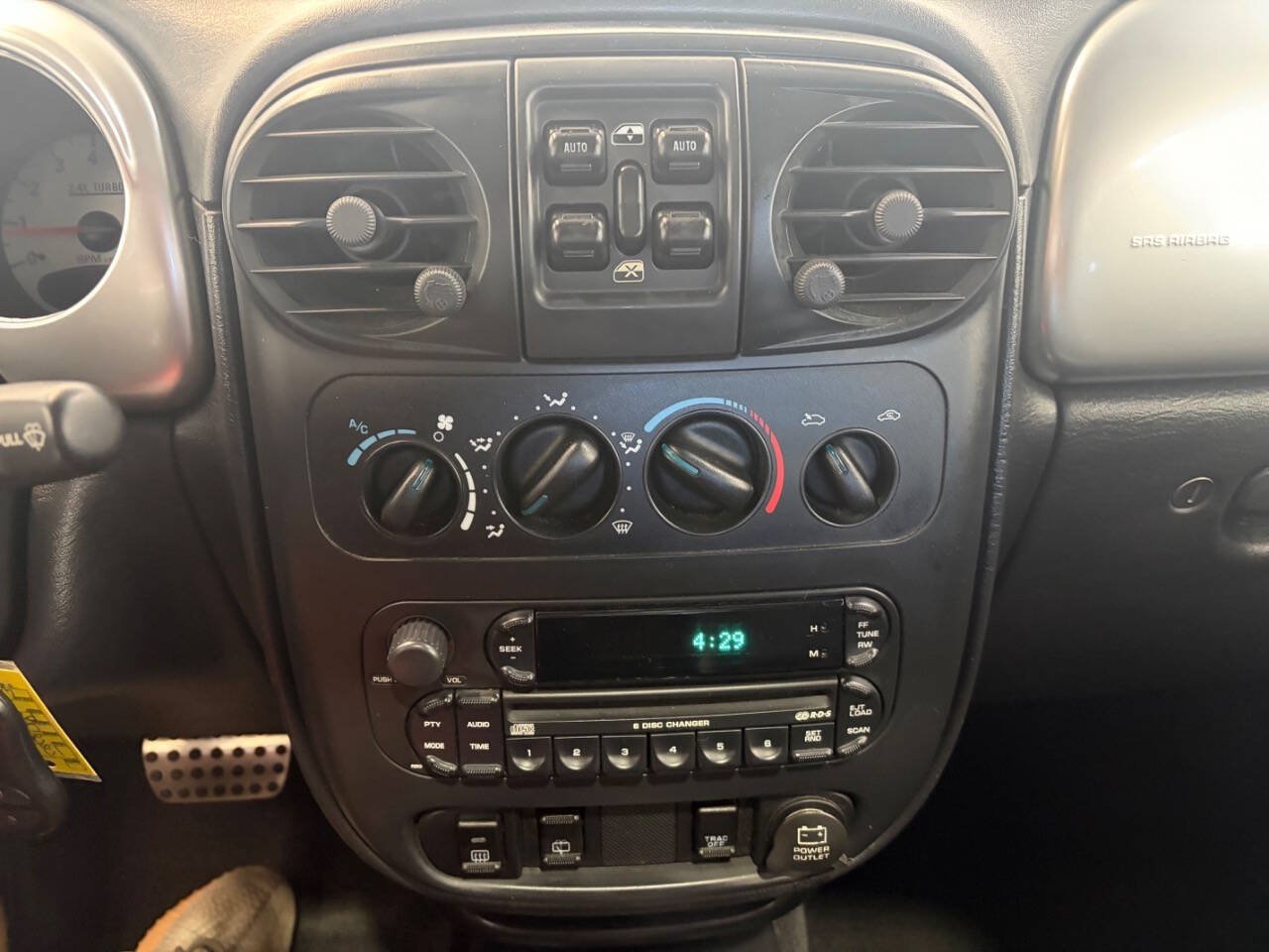 Used 2005 Chrysler PT Cruiser GT FWD image 16