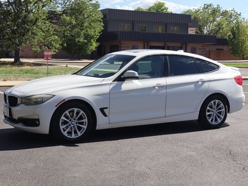 Used 2015 BMW 328i Gran Turismo xDrive AWD/4WD image 10