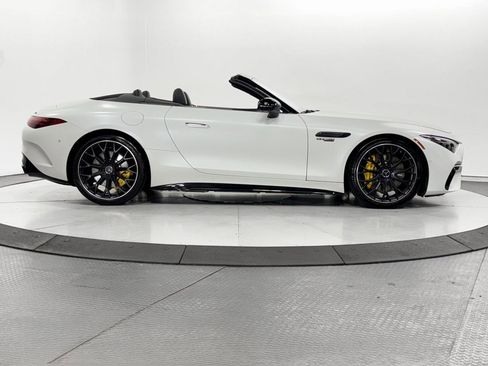 Used 2022 Mercedes-Benz SL 63 AMG 4MATIC image 37