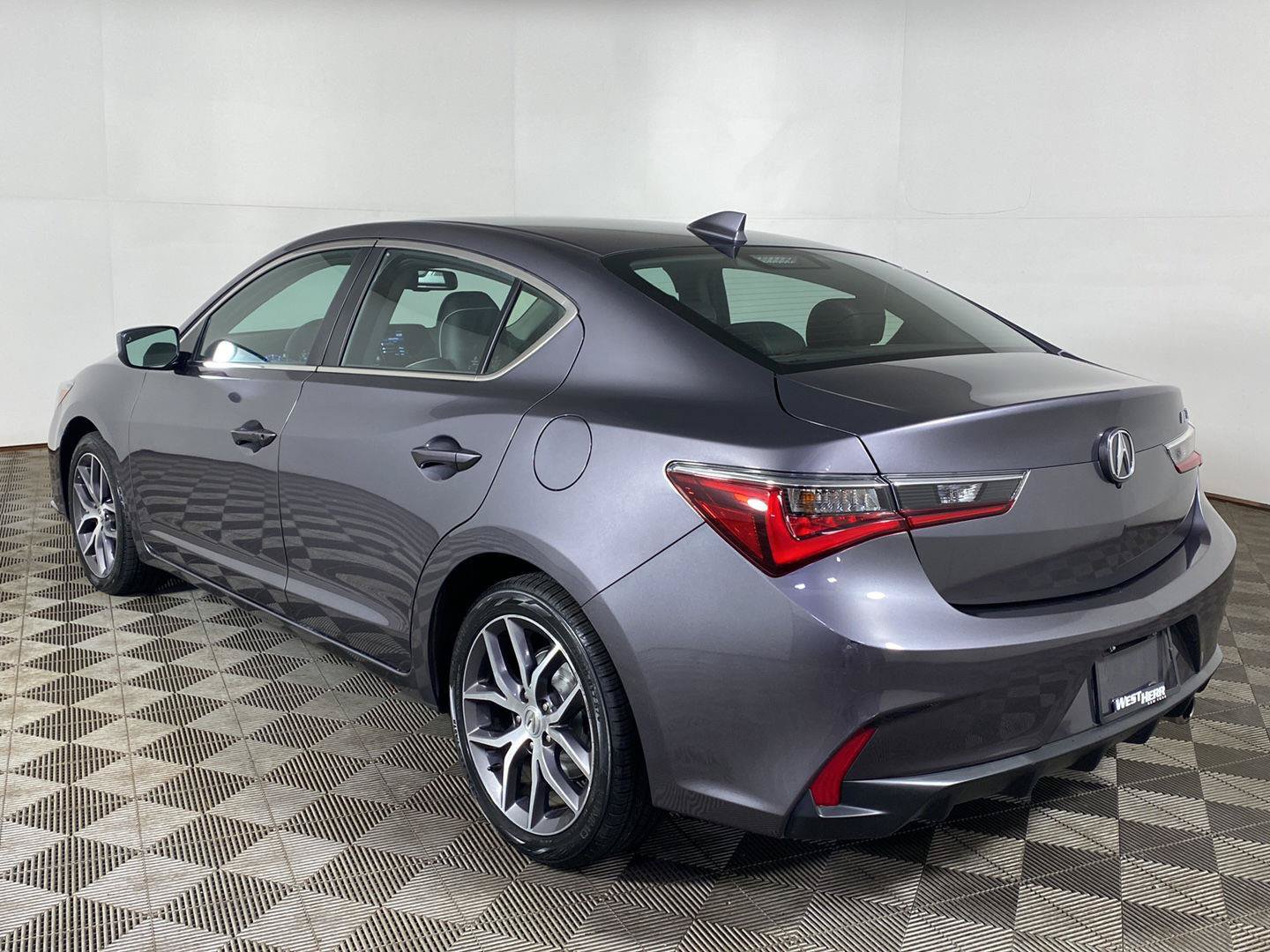 Used 2019 Acura ILX FWD image 4