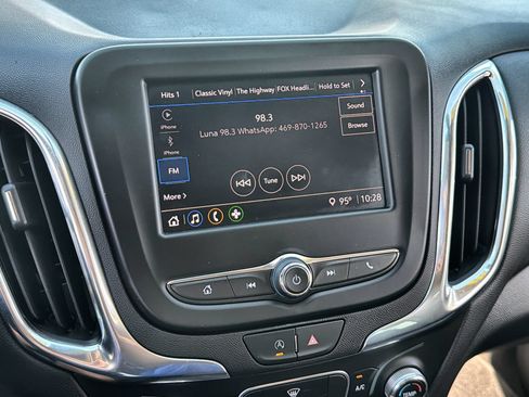 Used 2023 Chevrolet Equinox LT FWD image 16