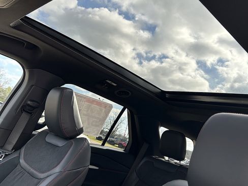 New 2026 Ford Explorer ST w/ Sun And Sound Package image 17