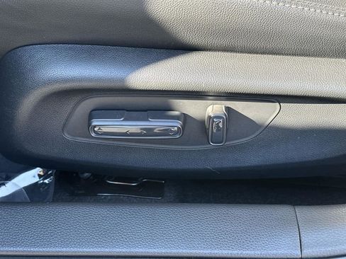 Used 2024 Honda Civic Touring image 23